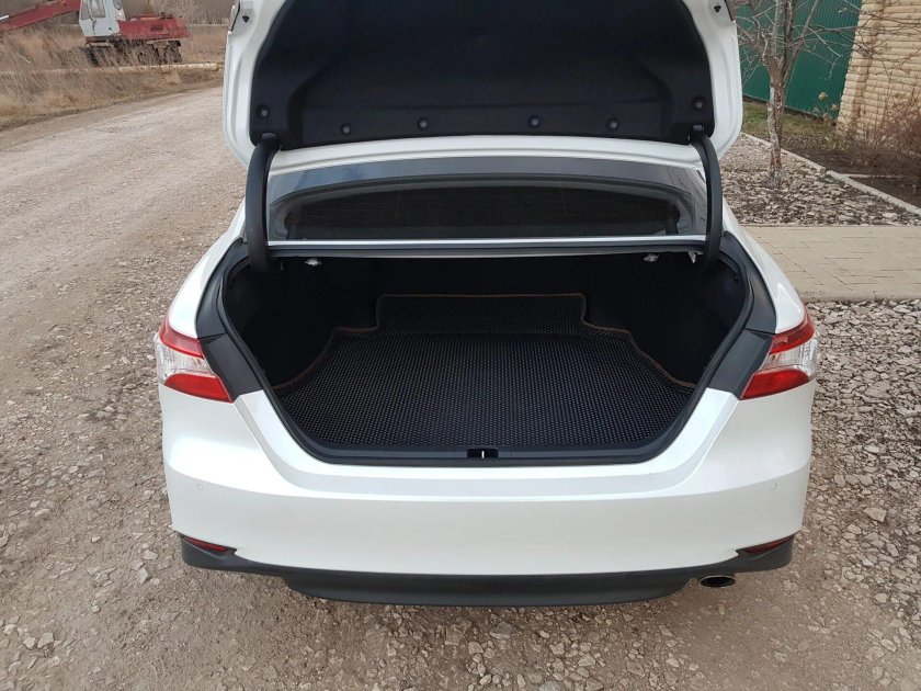 Багажник Тойота Камри 70