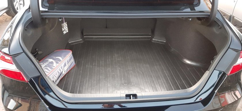 Багажник Тойота Камри 70