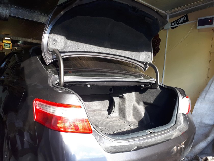 Багажник камри 40