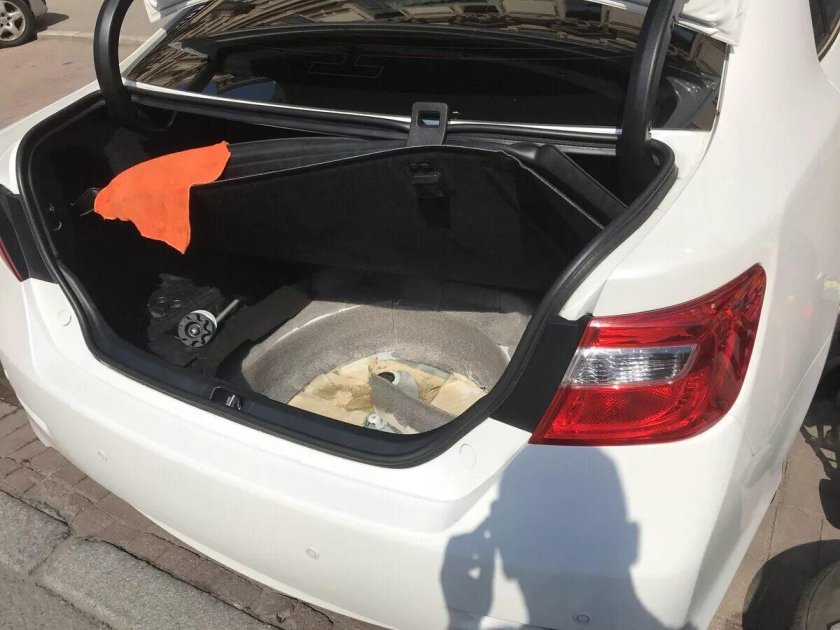 Багажник Камри 50