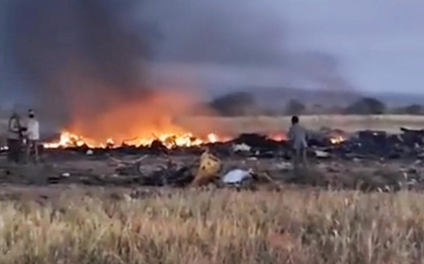 Сбили самолет