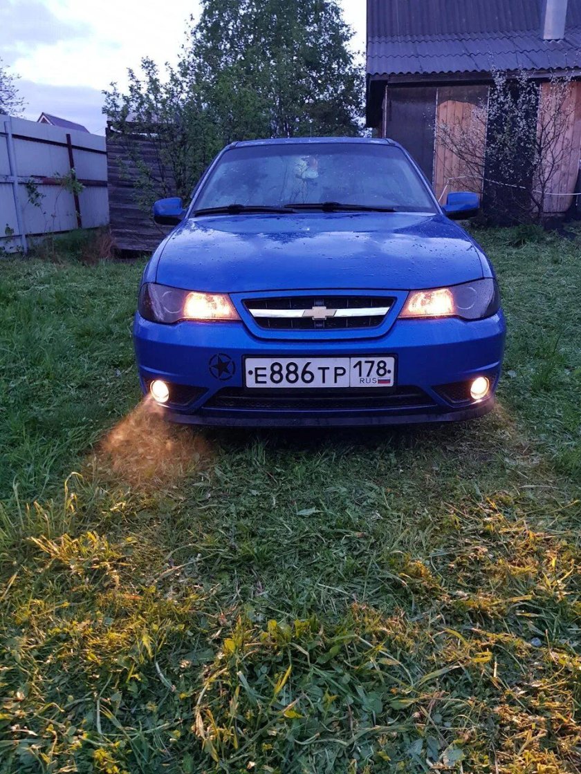 Синяя Нексия n150