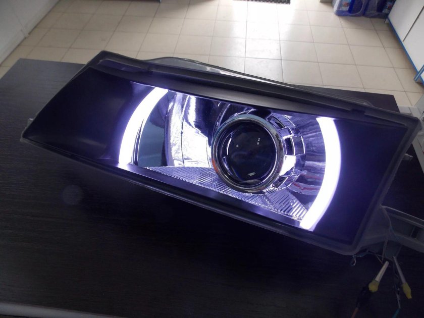 Линзы на Дэу Нексия n100