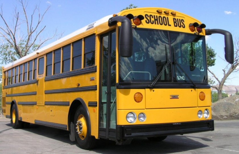 Школьный автобус thomas hdx