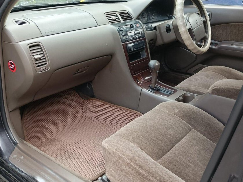 Nissan cefiro a32 салон