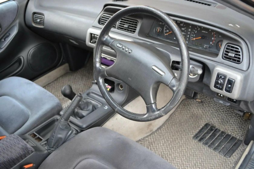 Nissan Cefiro a31 салон