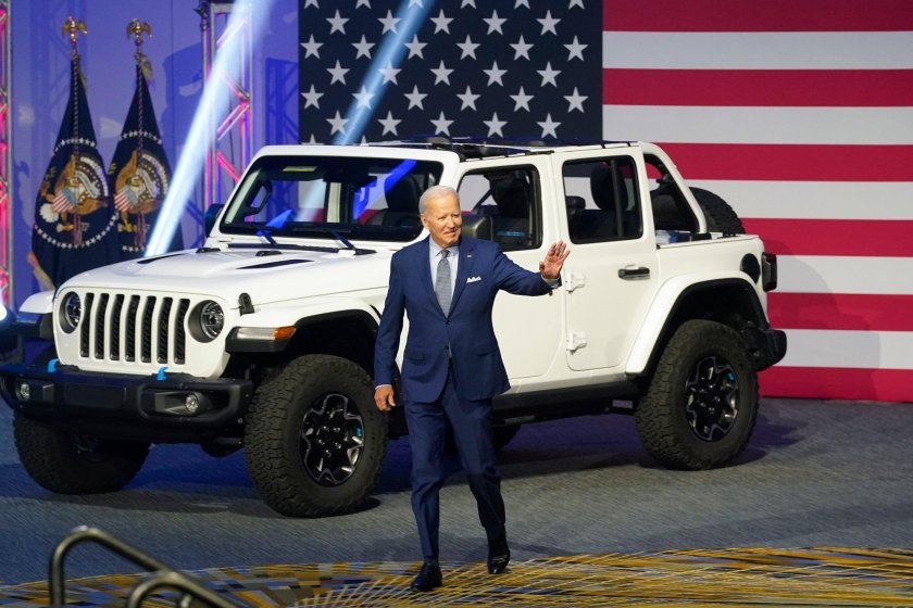 Байден электромобили