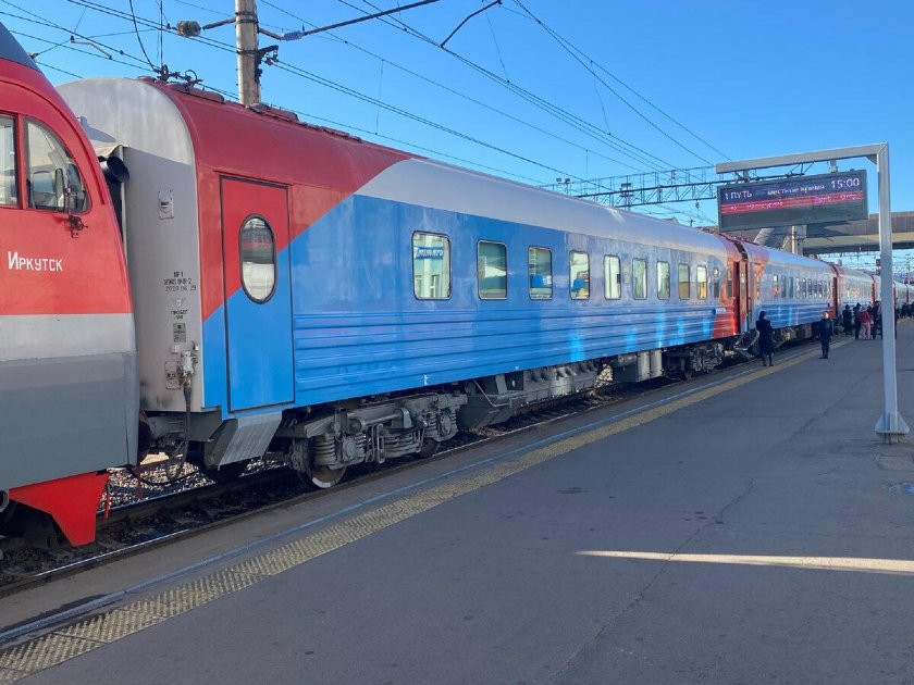 Фирменный поезд россия 001м владивосток москва