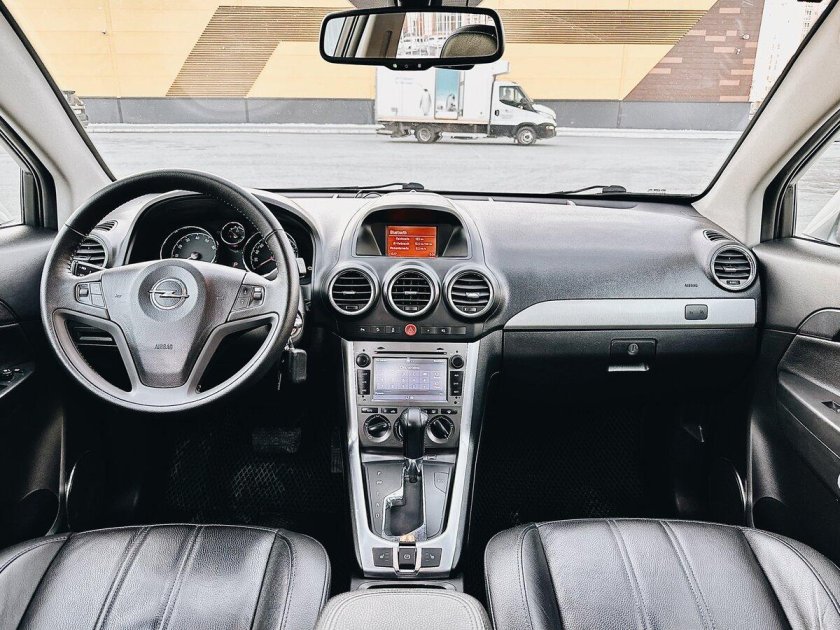 Опель антара 2014