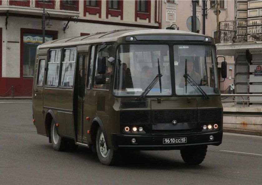 ПАЗ 32053 армейский