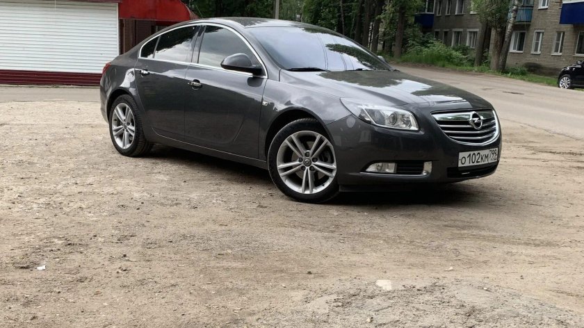 Opel Insignia 1.6 Turbo