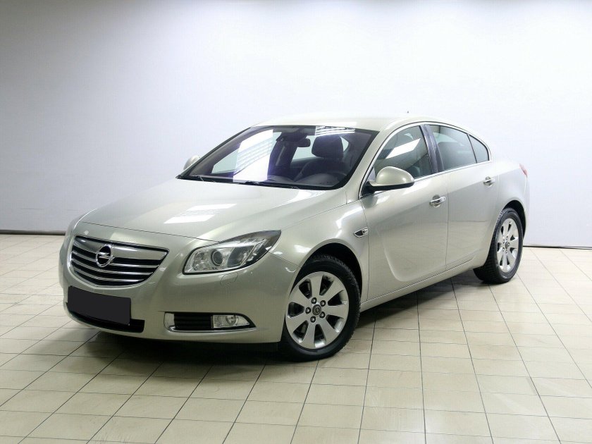Opel Insignia 2011