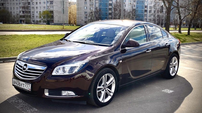 Инсигния 2.0 турбо