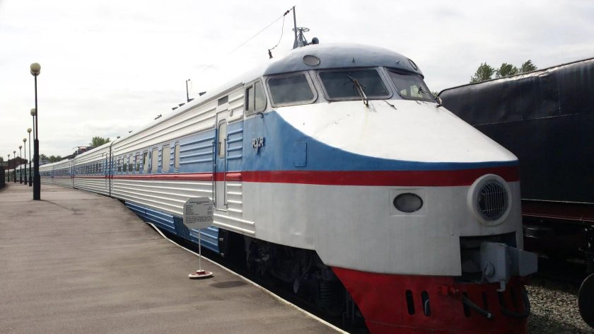 Эр200 кабина