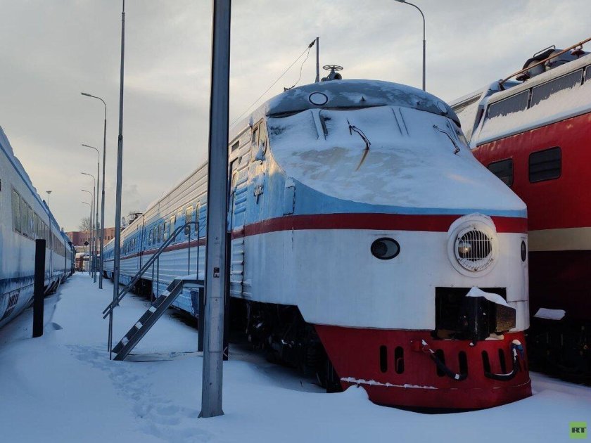 Эр200 электропоезд