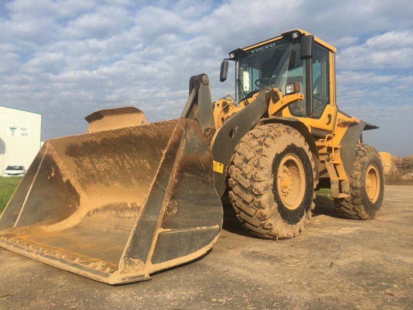 Погрузчик Volvo l90f