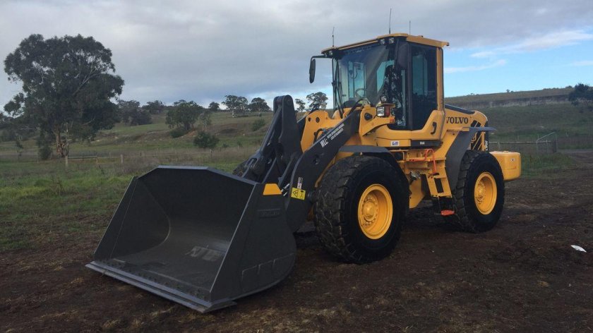 Фронтальный погрузчик Volvo l90f