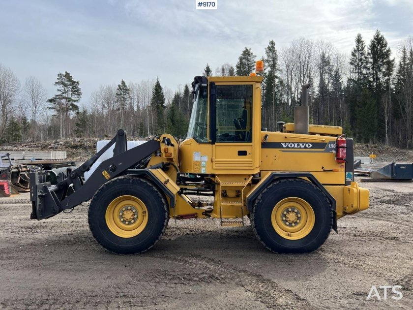 Фронтальный погрузчик volvo