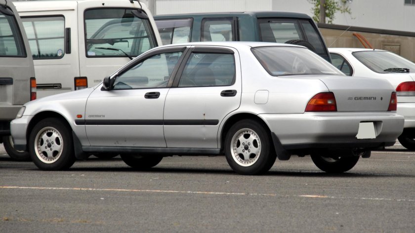 Isuzu Gemini 1993