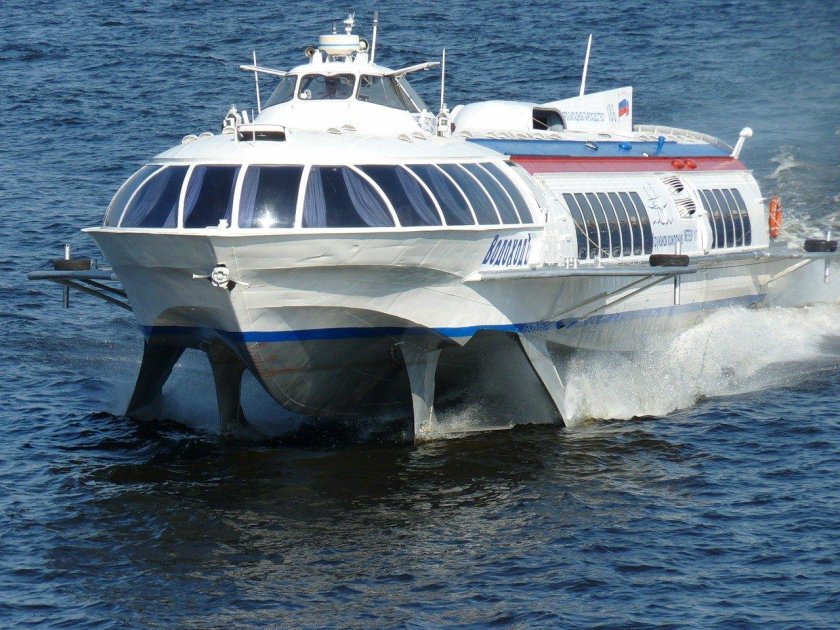 Теплоход Метеор проекта 342э