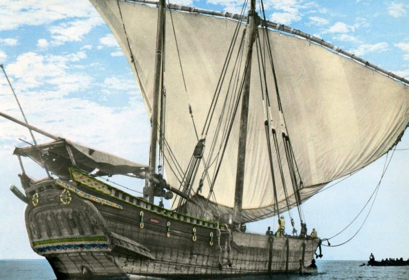 Dhow парусник