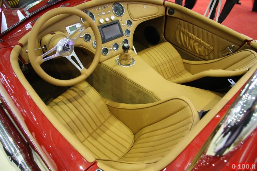 AC 378 gt Zagato салон