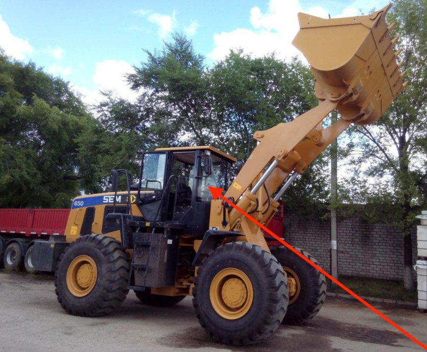 Погрузчик sem 650в