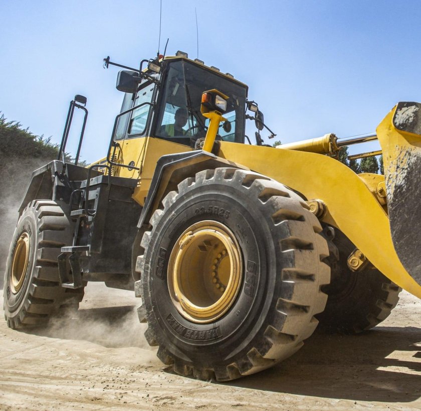 Фронтальные погрузчики