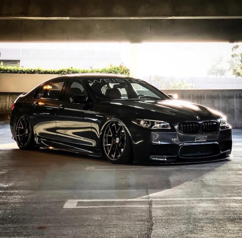 BMW m5 f10 Black