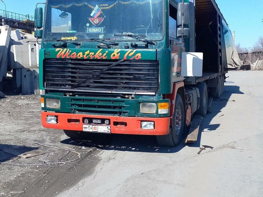 Зерновозы вольво ф12