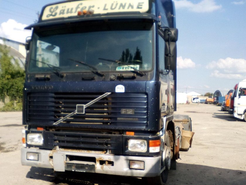 Вольво ф12 тягач