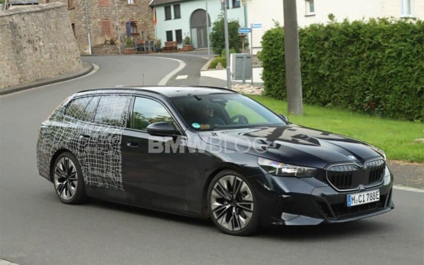 BMW 5 2024 Touring