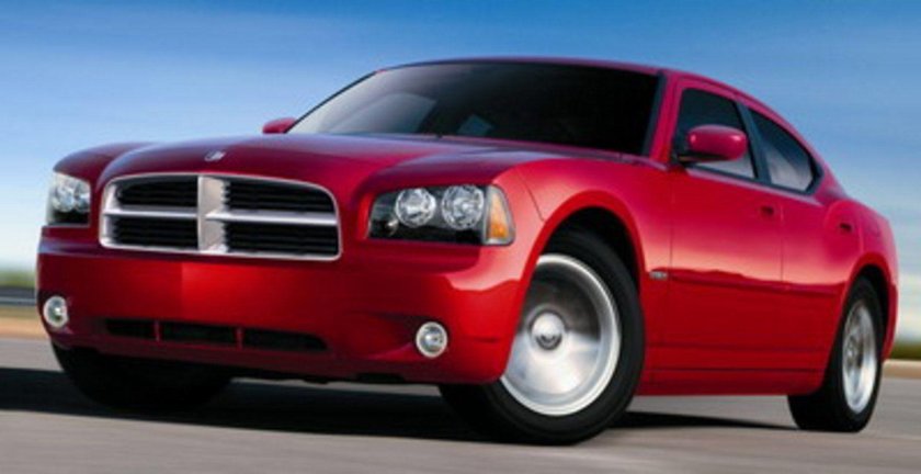 Додж Чарджер LX