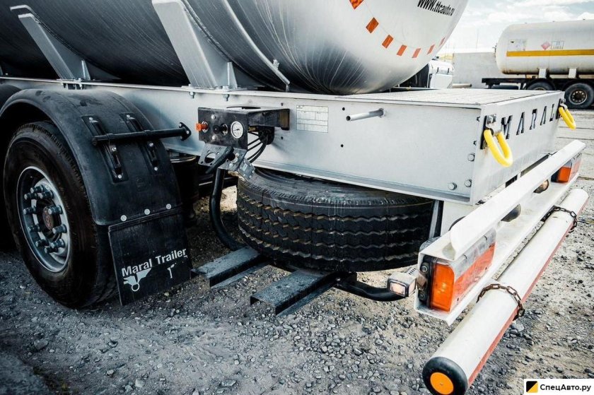 Полуприцеп цементовоз