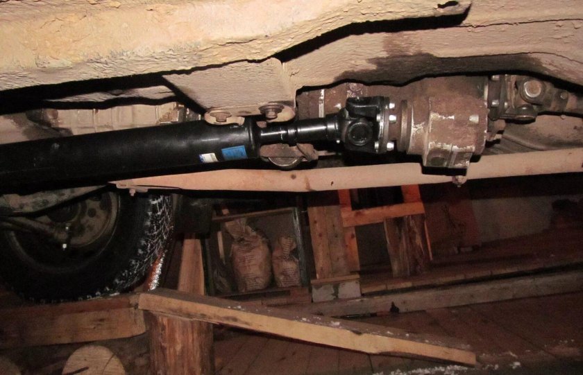 Передний кардан ИЖ 2126