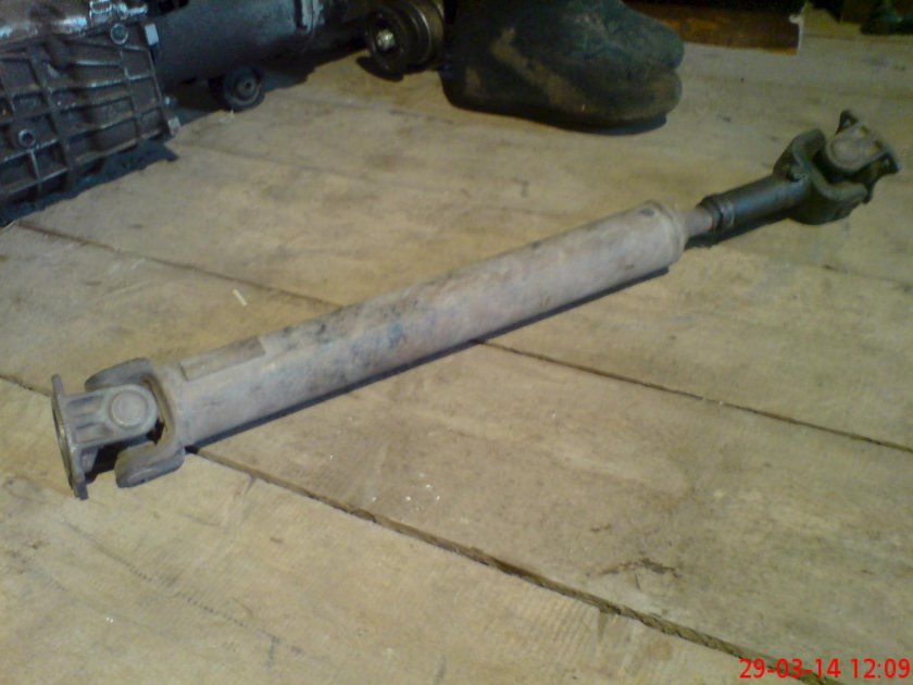 Карданный вал нива 2121
