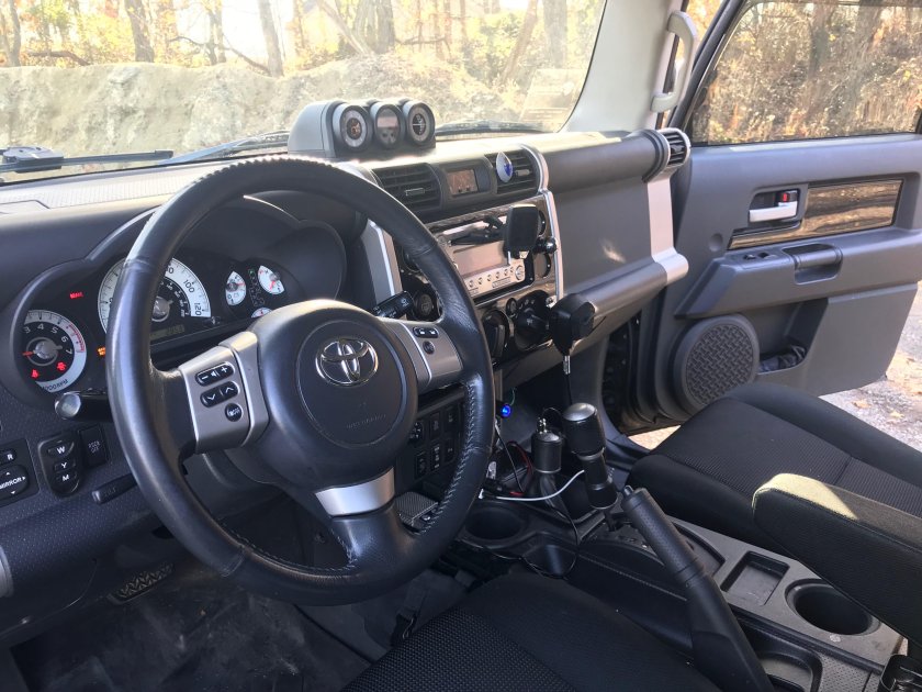 Toyota FJ Cruiser Interior
