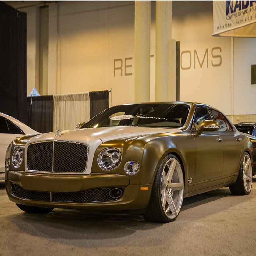 Bentley Mulsanne 2021
