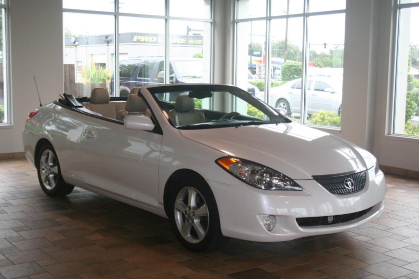 Toyota Camry Solara 3