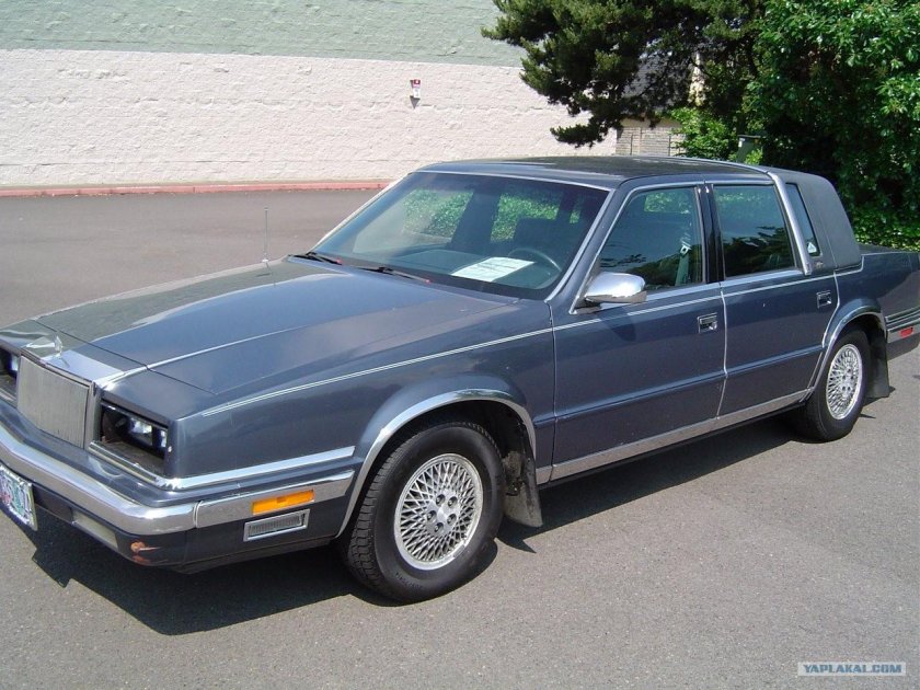 Chrysler New Yorker 1990