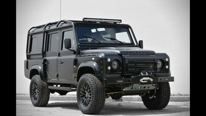 Ленд Ровер Defender 110