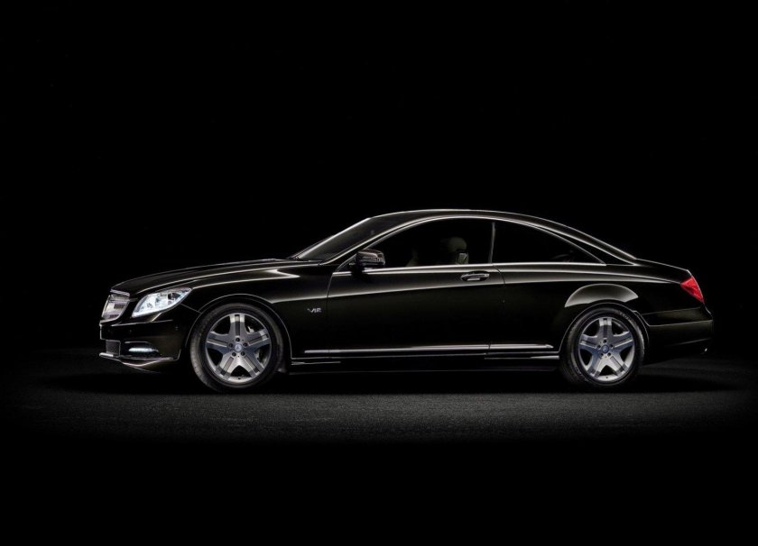 Мерседес ЦЛ 600