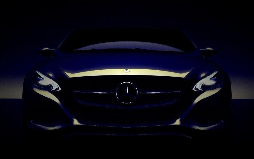 Мерседес АМГ 63 чёрный темноте