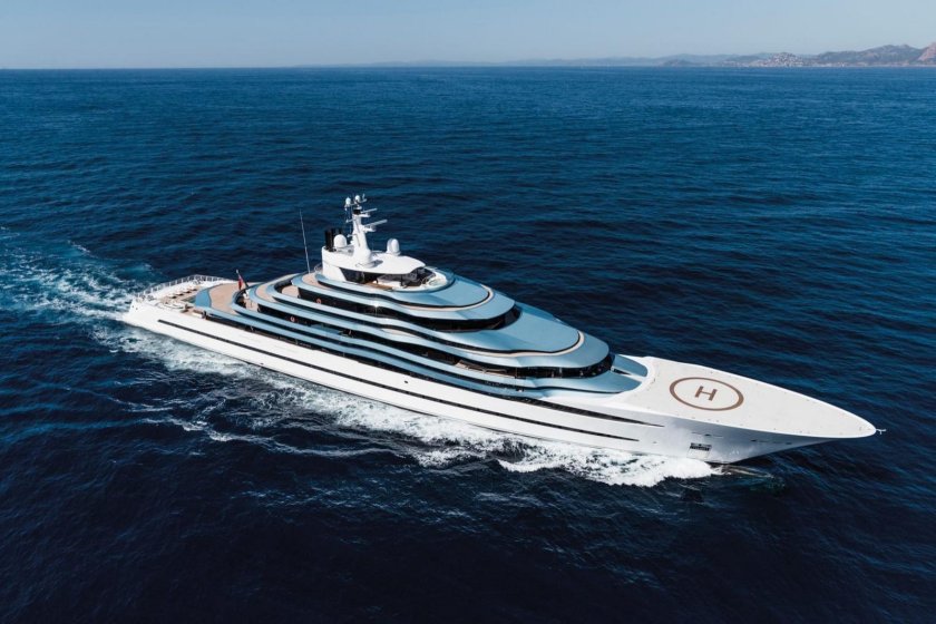 Яхта Oceanco