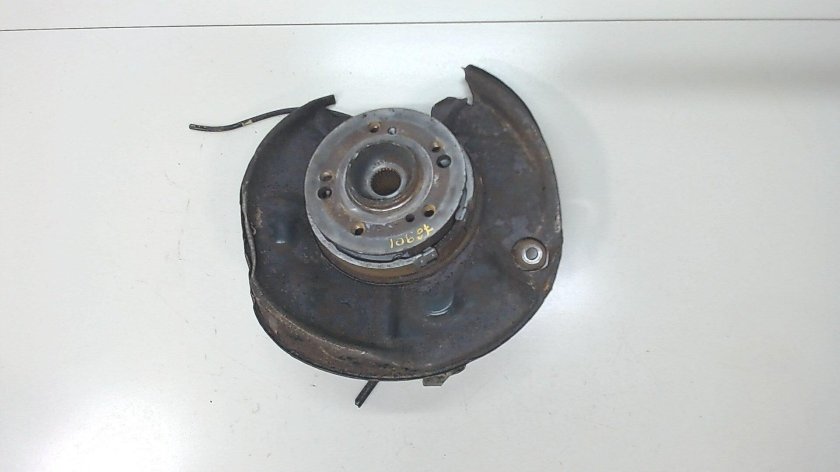 Задние цапфы для Мерседес e210 седан