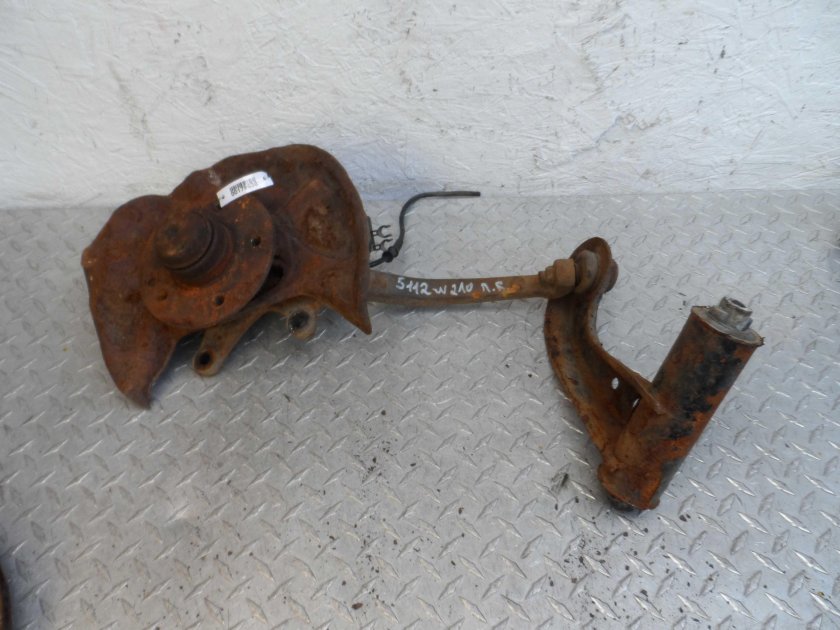 Ступица Alfa Romeo 147