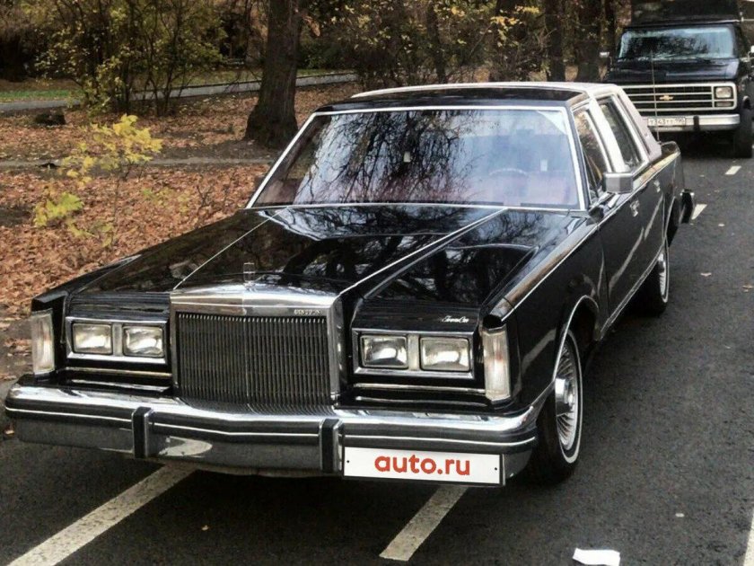 Lincoln Town car 1982