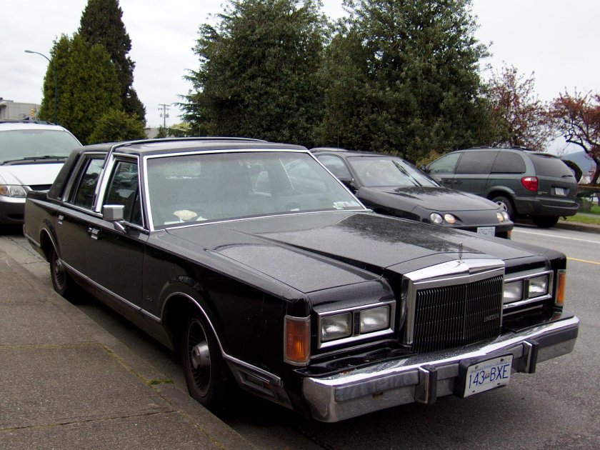 Линкольн Таун кар 1988