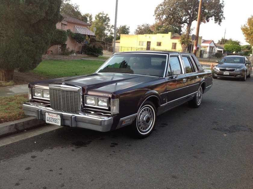 Линкольн Таун кар 1987