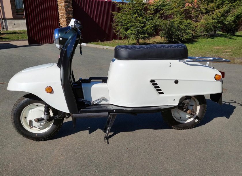 Мотороллер турист